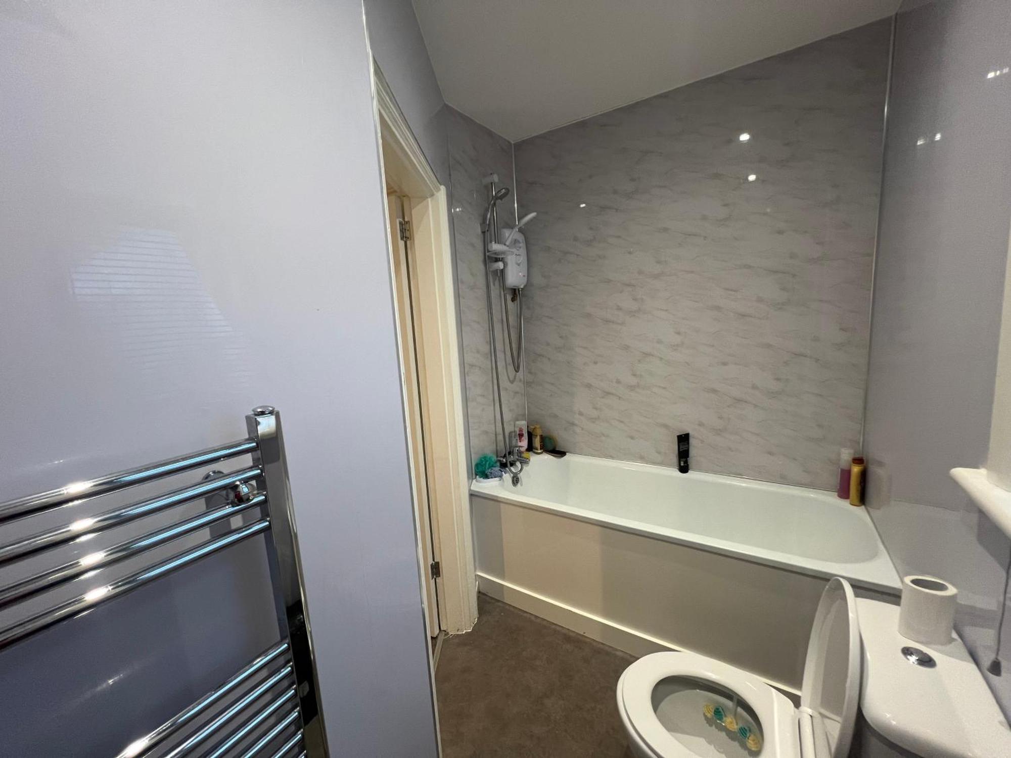 The Coral Guest House 1 Fratton Park พอร์ตสมัธ ภายนอก รูปภาพ